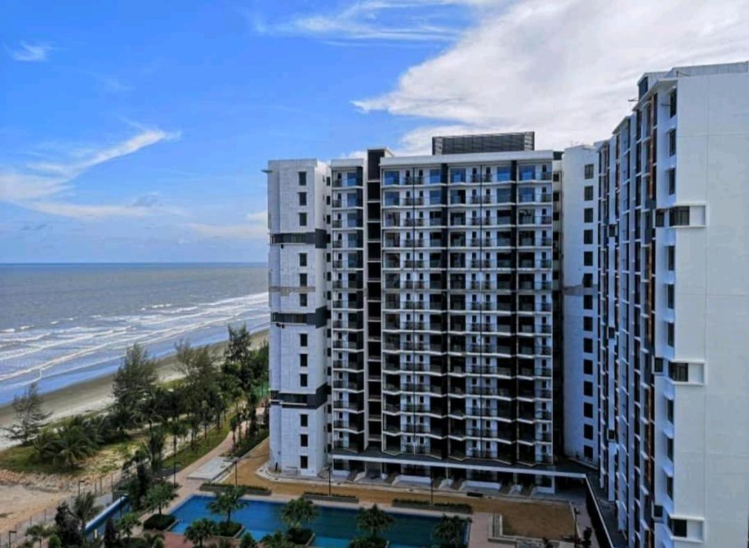 Timurbay Seafront Residence By Hardinahomes Куантан Екстер'єр фото